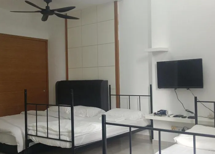 Klcc Newly Renovated Apartment