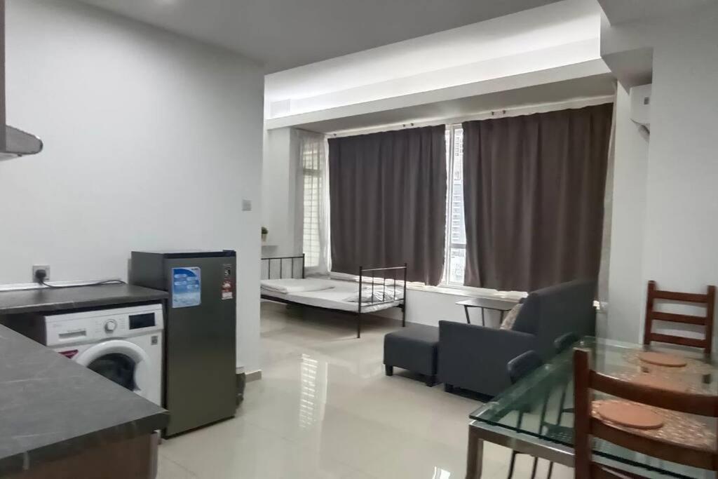 Apartment Klcc Newly Renovated